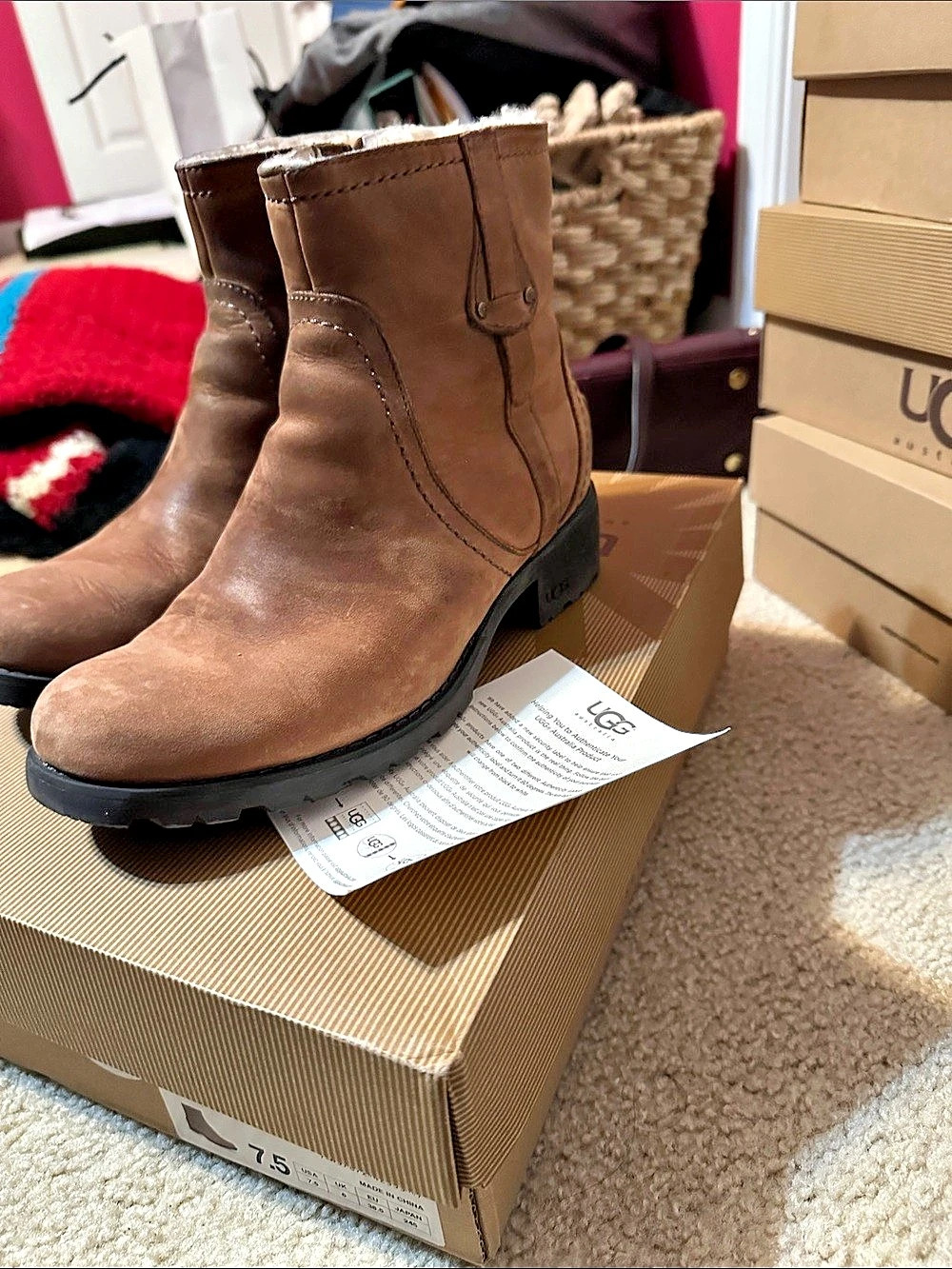 UGG W Blakely Leather Ankle Boots Brown US 7.5 Like New